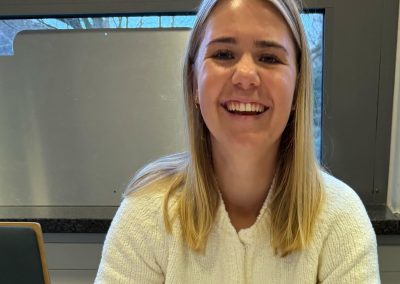 Herzlich willkommen im Team! – Das AJC begrüßt unsere neue Kollegin, Frau Schwarz.